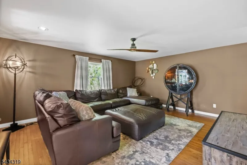1404 State Route 57 Mansfield, NJ 07865