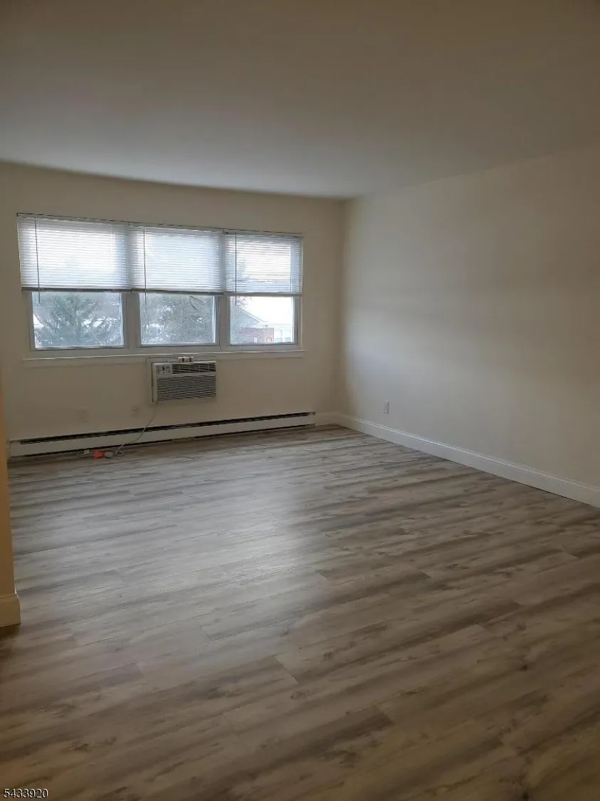 100 Pierson Miller Dr #52 Unit 52 Pompton Lakes, NJ 07442