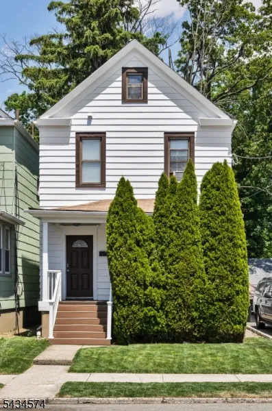 478 Brook Ave