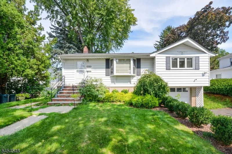 8 Henderson Blvd Fair Lawn, NJ 07410