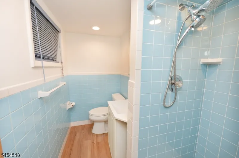 8 Henderson Blvd Fair Lawn, NJ 07410