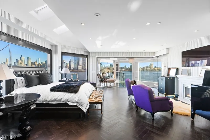 600 Harbor #1079 Unit 1079 Weehawken, NJ 07086