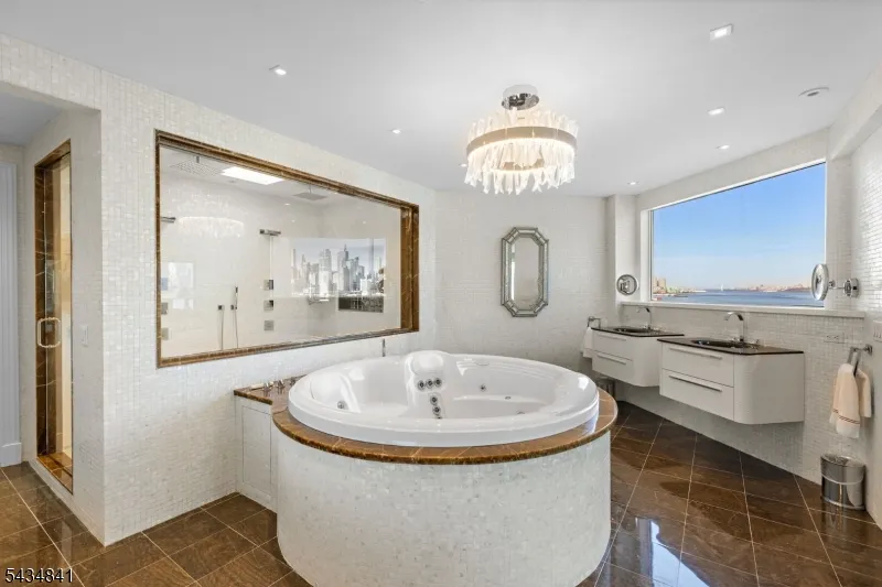 600 Harbor #1079 Unit 1079 Weehawken, NJ 07086