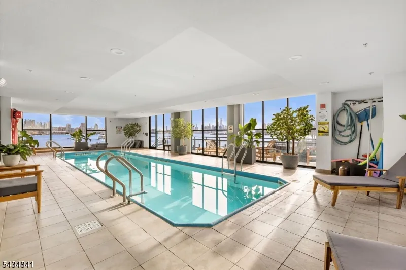 600 Harbor #1079 Unit 1079 Weehawken, NJ 07086