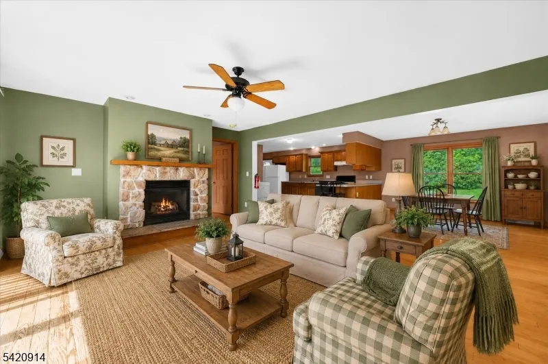441 Pittstown Rd Franklin, NJ 08867