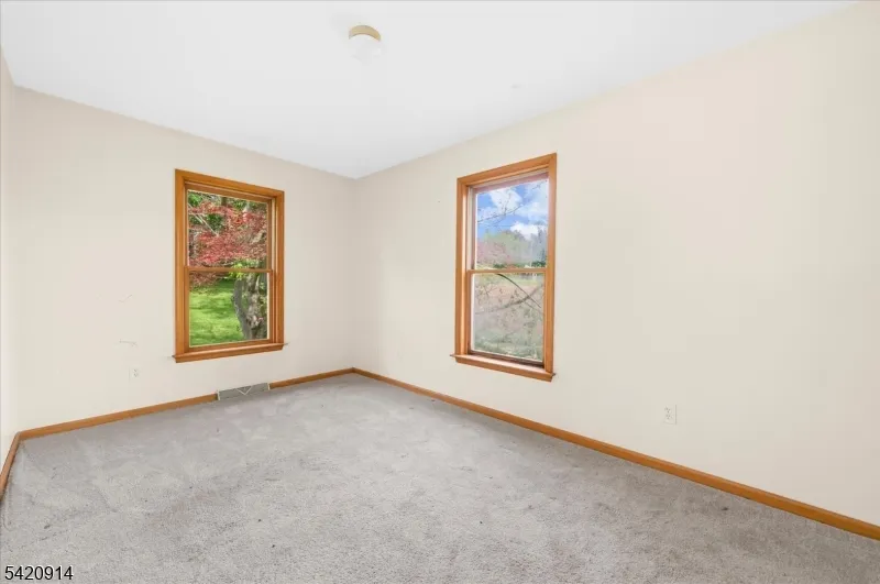 441 Pittstown Rd Franklin, NJ 08867