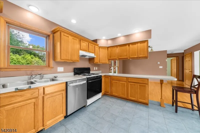 441 Pittstown Rd Franklin, NJ 08867