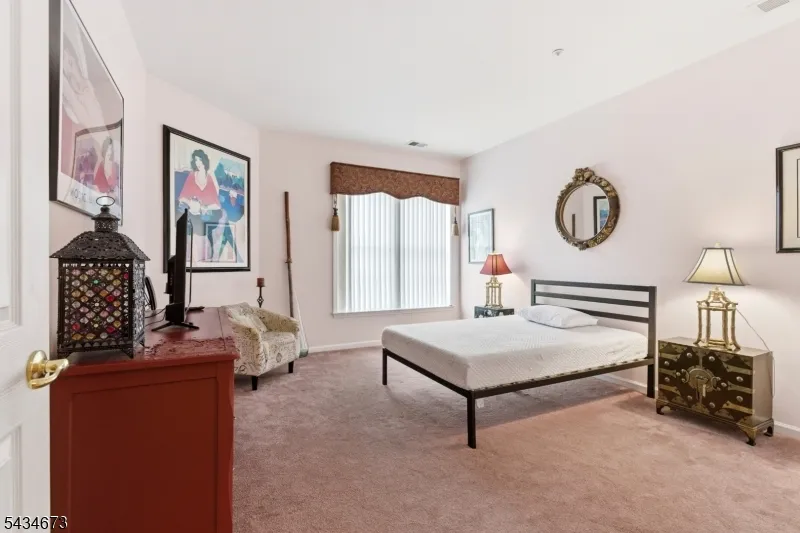 1328 Hamilton Dr Rockaway, NJ 07866