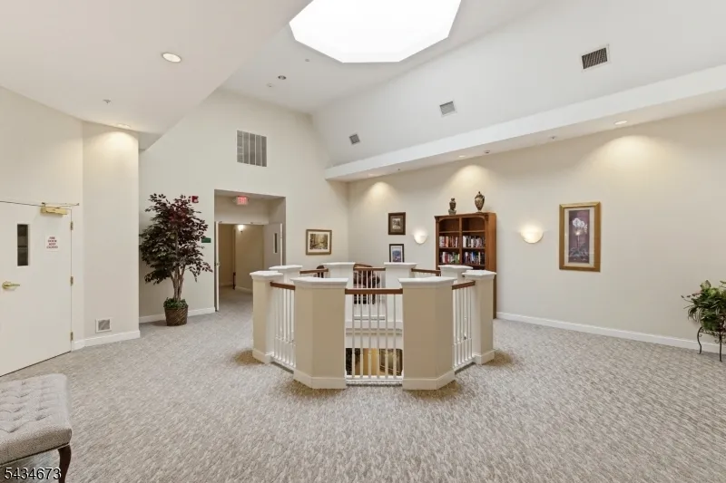 1328 Hamilton Dr Rockaway, NJ 07866