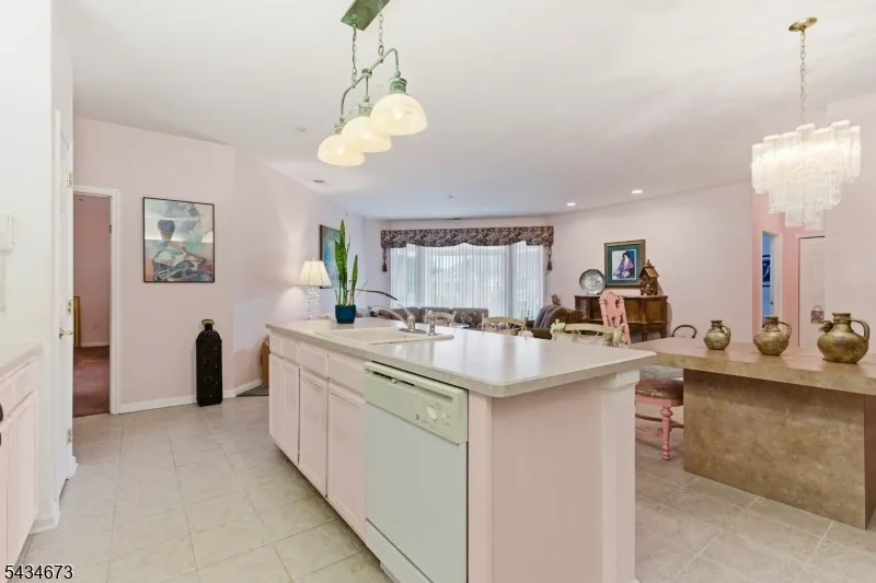 1328 Hamilton Dr Rockaway, NJ 07866