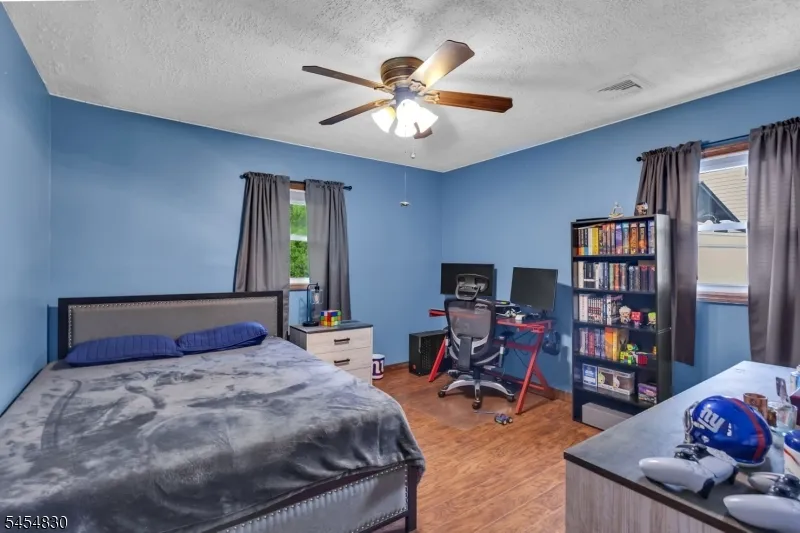 234 Howard Ave Rochelle Park, NJ 07662