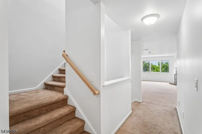 304 Heights Dr Haledon, NJ 07508