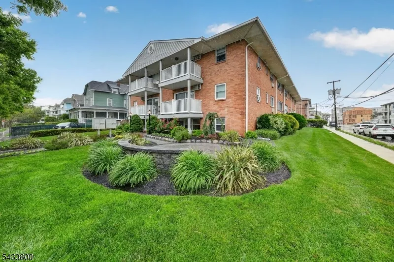 301 6th Ave #101 Unit 101 Asbury Park City, NJ 07712