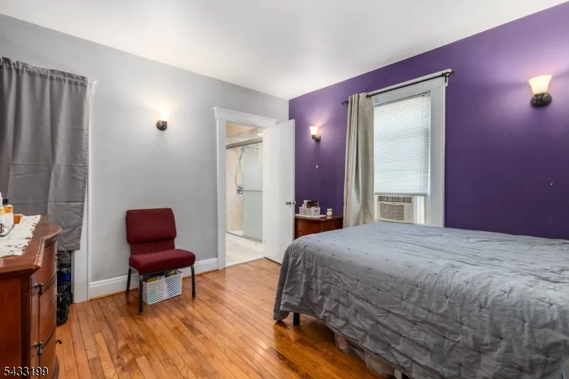 54 Bedford Ave Teaneck, NJ 07666