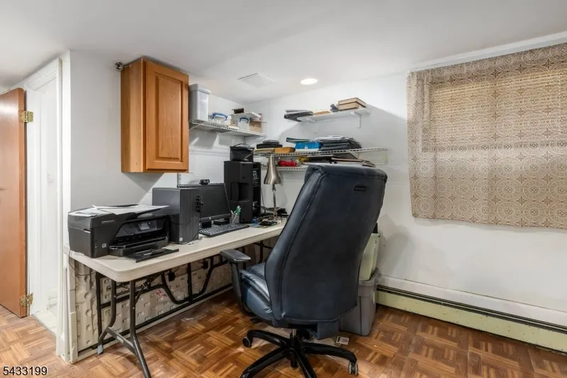 54 Bedford Ave Teaneck, NJ 07666