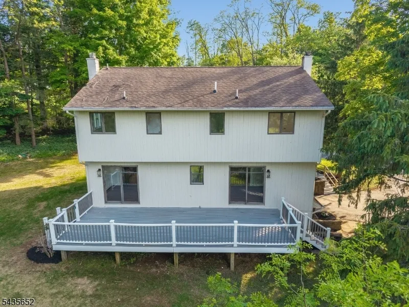 6 Race Street Union, NJ 08867