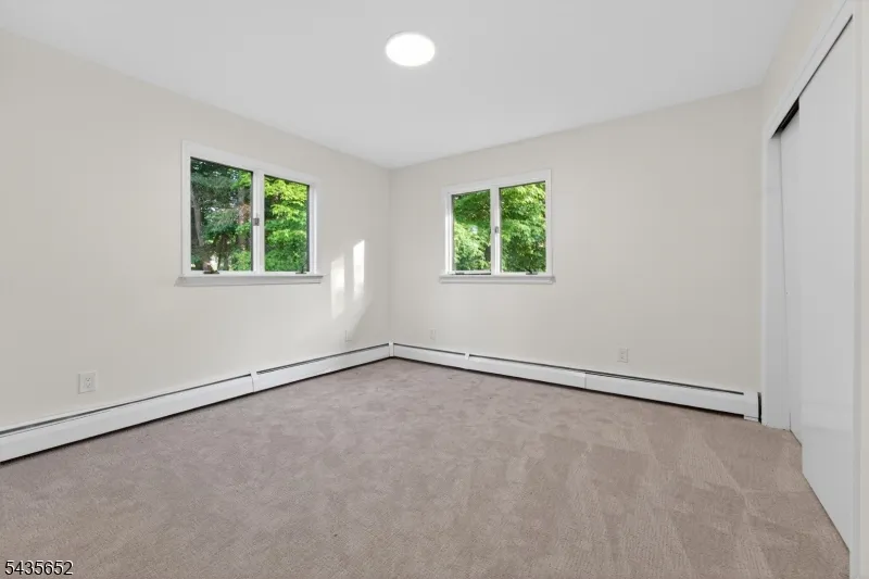 6 Race Street Union, NJ 08867