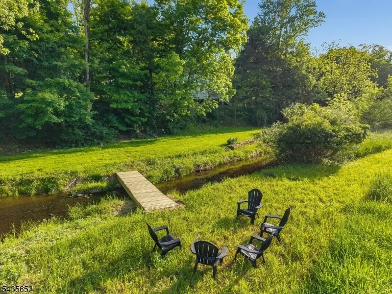 6 Race Street Union, NJ 08867