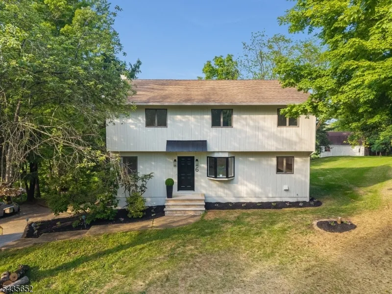 6 Race Street Union, NJ 08867