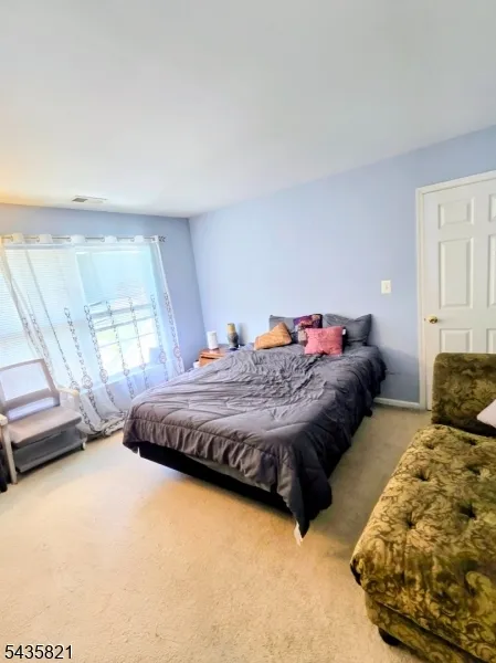 33 Kopak Way Spotswood, NJ 08884