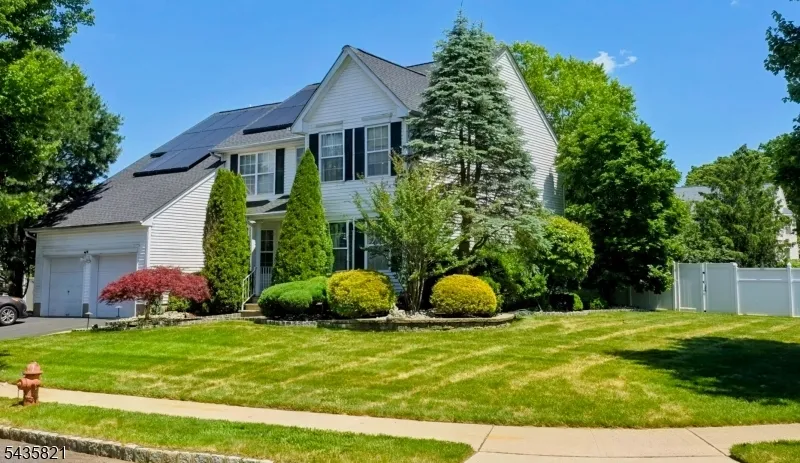 33 Kopak Way Spotswood, NJ 08884