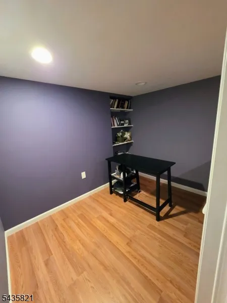 33 Kopak Way Spotswood, NJ 08884