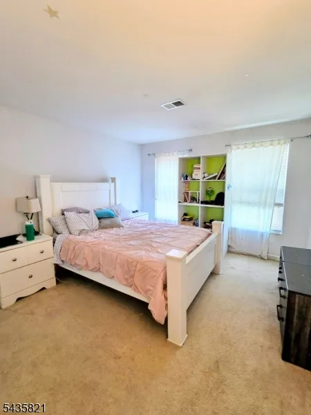 33 Kopak Way Spotswood, NJ 08884