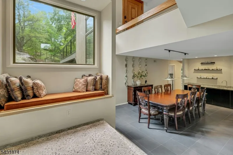 5 Audubon Trail Boonton, NJ 07005