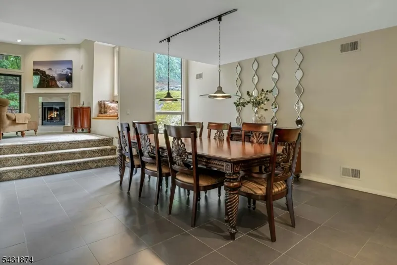 5 Audubon Trail Boonton, NJ 07005