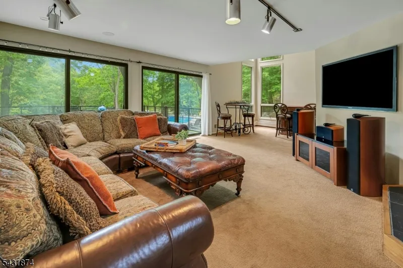 5 Audubon Trail Boonton, NJ 07005