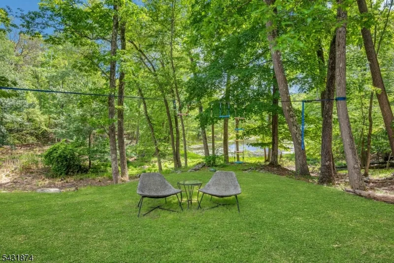5 Audubon Trail Boonton, NJ 07005