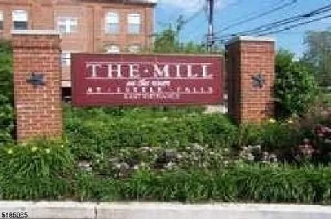 240 Main St Unit 303 #303 Unit 303
