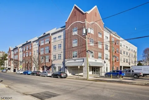 400 E Front St Unit420