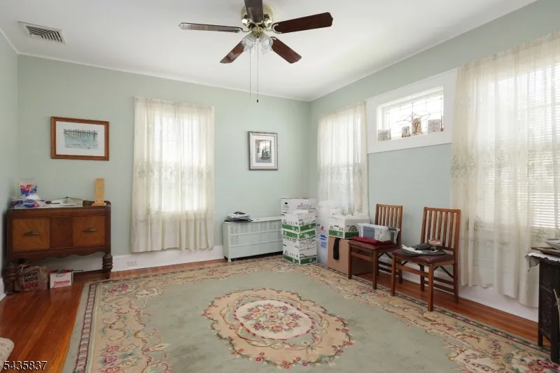 17 Wellesley St Maplewood, NJ 07040