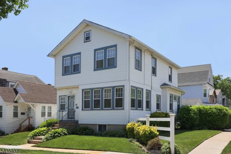 17 Wellesley St Maplewood, NJ 07040