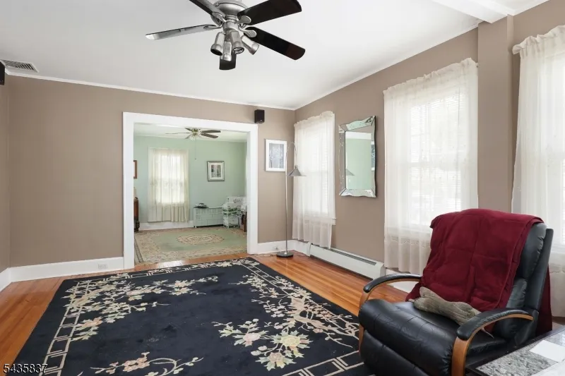 17 Wellesley St Maplewood, NJ 07040