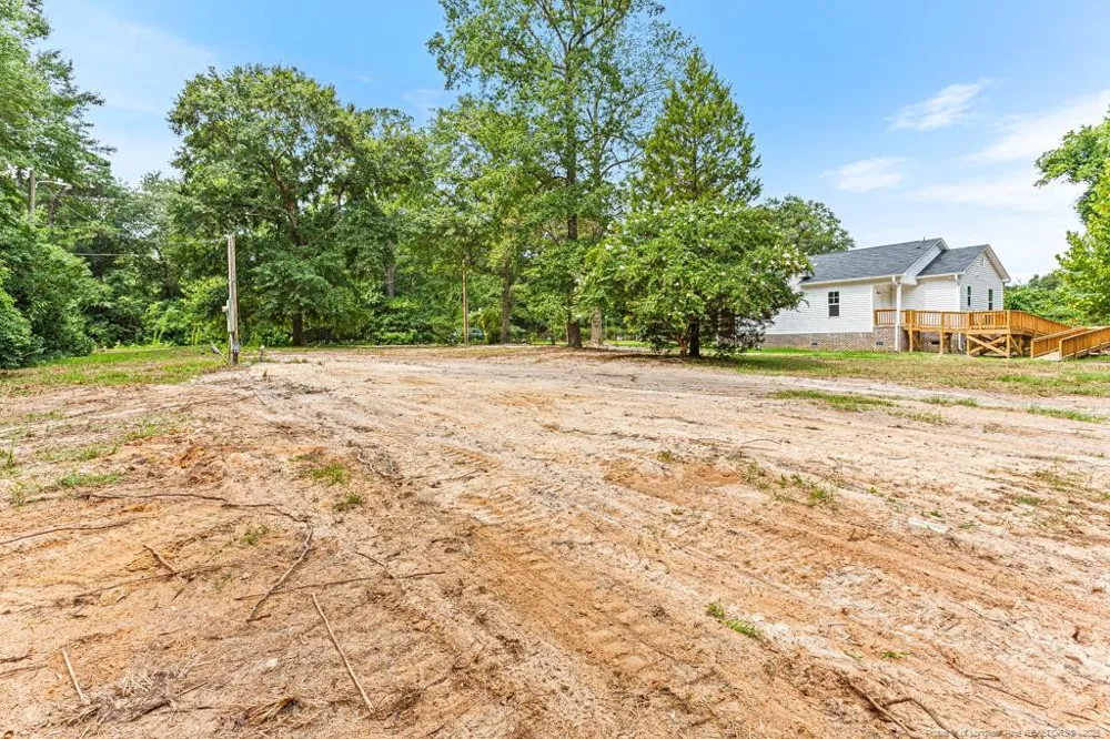 633 Sanders Street Hope Mills, NC 28348
