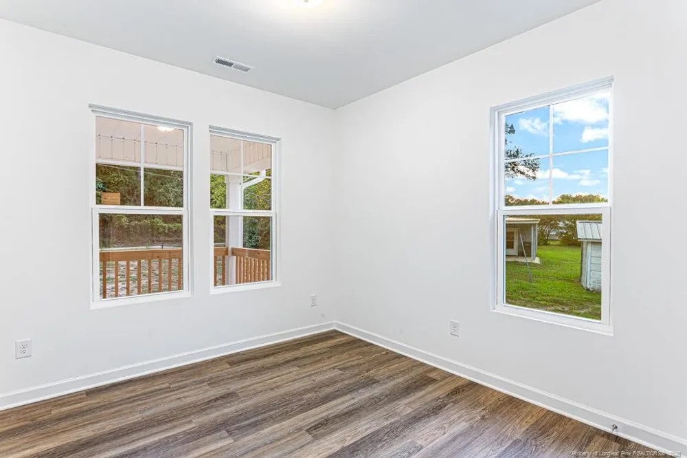 633 Sanders Street Hope Mills, NC 28348