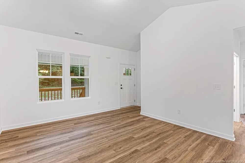 633 Sanders Street Hope Mills, NC 28348