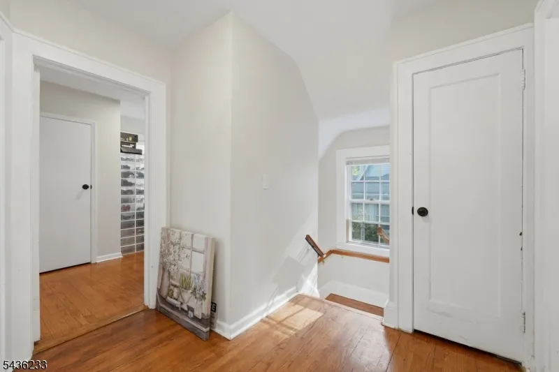 285 W Hudson Ave Englewood City, NJ 07631