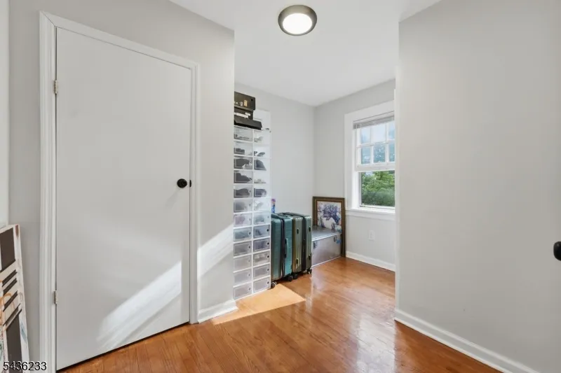 285 W Hudson Ave Englewood City, NJ 07631