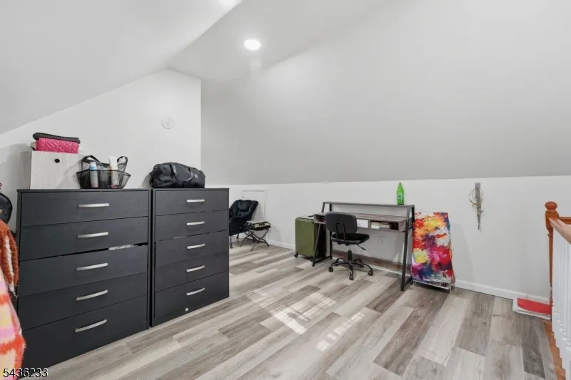 285 W Hudson Ave Englewood City, NJ 07631