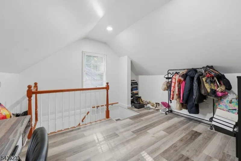 285 W Hudson Ave Englewood City, NJ 07631