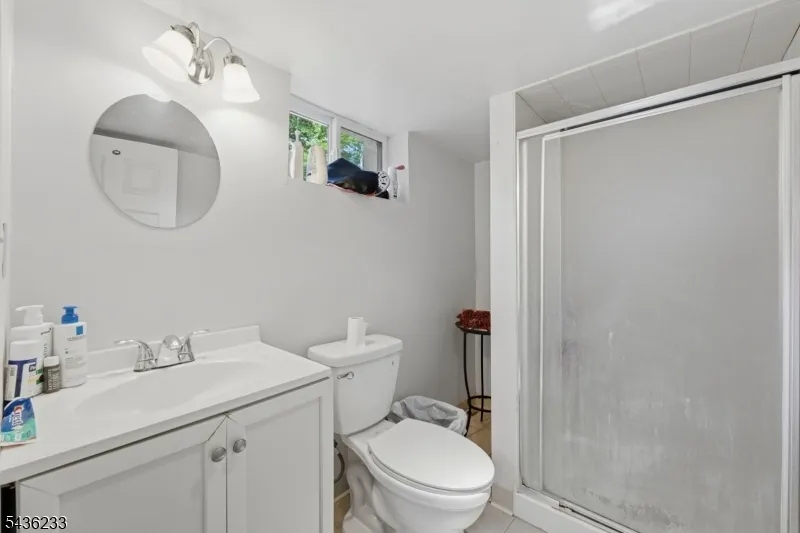 285 W Hudson Ave Englewood City, NJ 07631