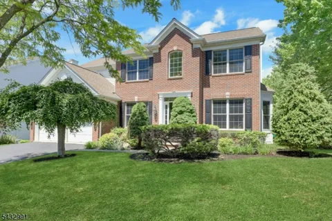 81 Lafayette Cir #81 Unit 81