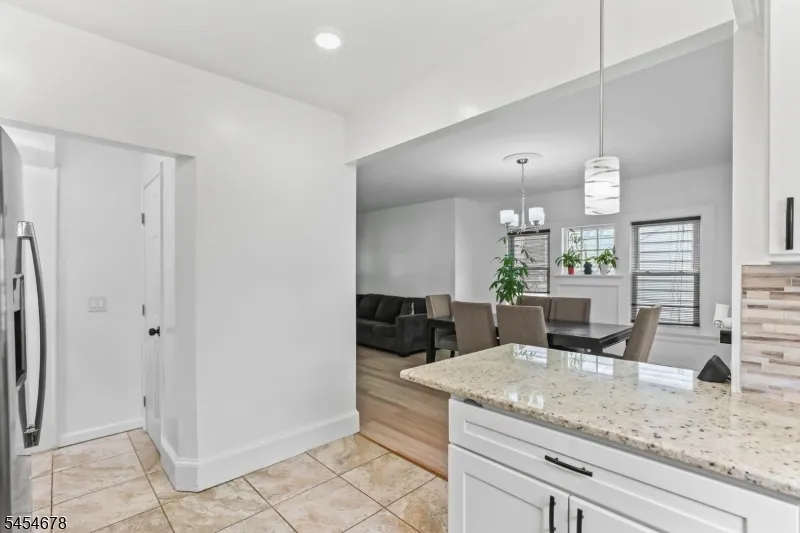 170 Hillside Ter Irvington, NJ 07111