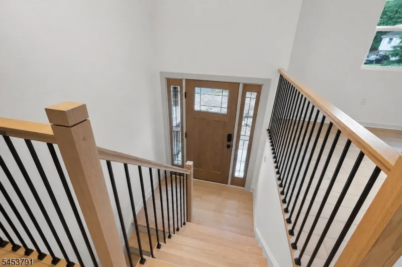 11 Mark Ter West Milford, NJ 07435