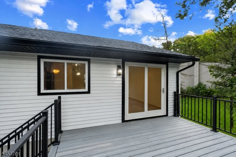 11 Mark Ter West Milford, NJ 07435