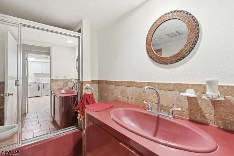 12 E Saddle River Rd Saddle River, NJ 07458