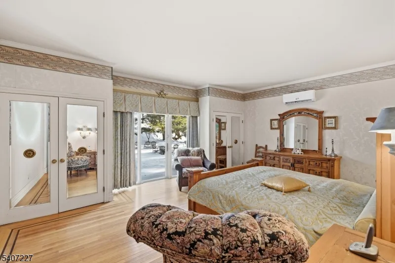 12 E Saddle River Rd Saddle River, NJ 07458